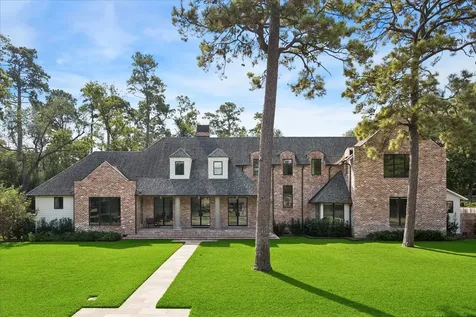 7 Hedwig Shadows Drive Houston TX 77024