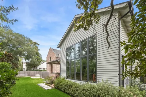 7 Hedwig Shadows Drive Houston TX 77024