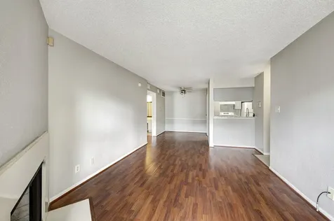 2120 El Paseo Street 2407 Houston TX 77054