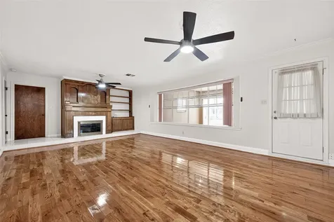 607 E Cypresswood Drive Spring TX 77373