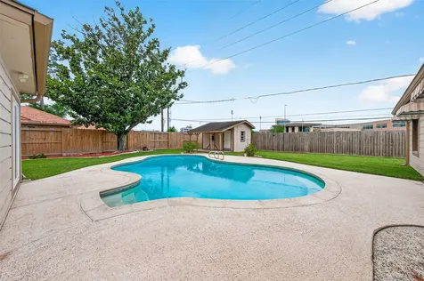 607 E Cypresswood Drive Spring TX 77373