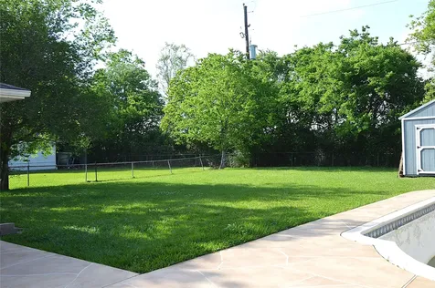 1333 Runneburg Road Crosby TX 77532