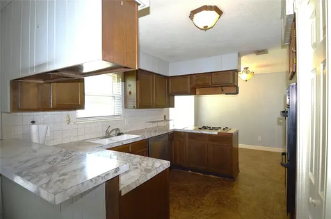 1333 Runneburg Road Crosby TX 77532