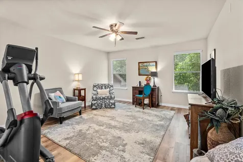 31 Endor Forest Place The Woodlands TX 77382
