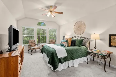 31 Endor Forest Place The Woodlands TX 77382