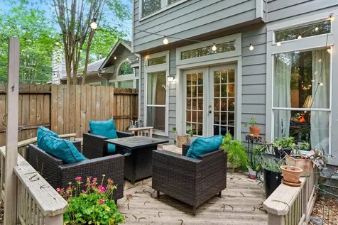 31 Endor Forest Place The Woodlands TX 77382