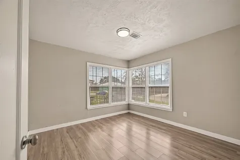 1221 Parkway Street Baytown TX 77520