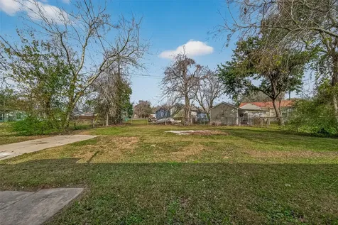 1221 Parkway Street Baytown TX 77520