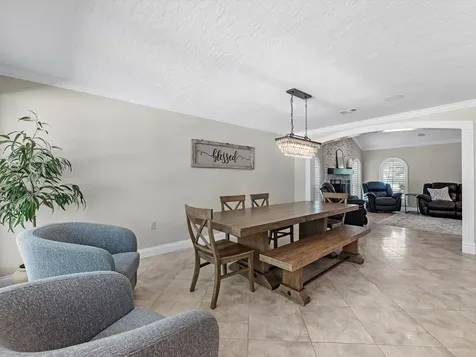 505 Pilgrim Lane Friendswood TX 77546
