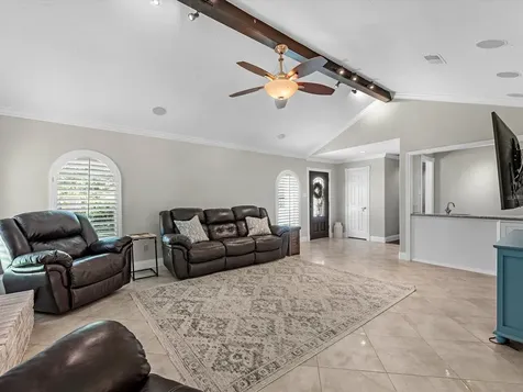505 Pilgrim Lane Friendswood TX 77546