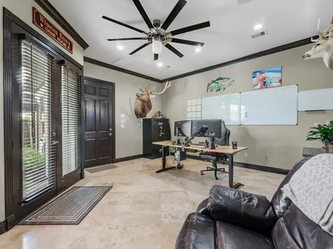 505 Pilgrim Lane Friendswood TX 77546