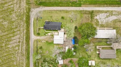 17822 Garland Avenue Boling TX 77420