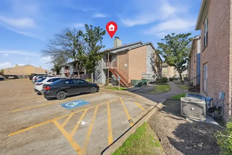 9350 Country Creek Drive 41 Houston TX 77036