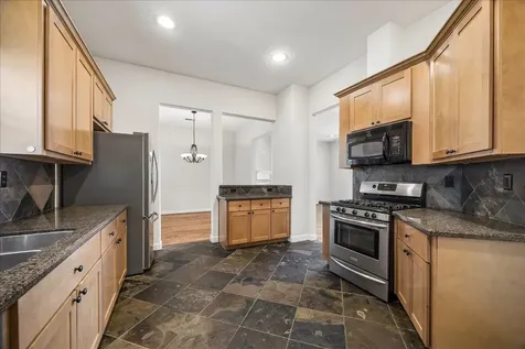 5811 Maxie Street Houston TX 77007