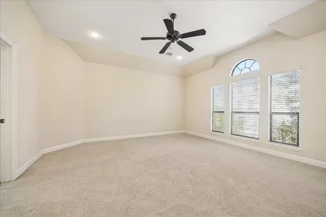 5811 Maxie Street Houston TX 77007