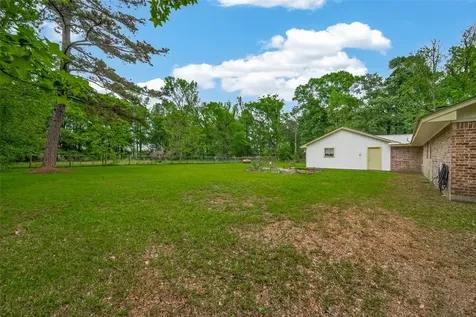 2 Magnolia Lane Huffman TX 77336