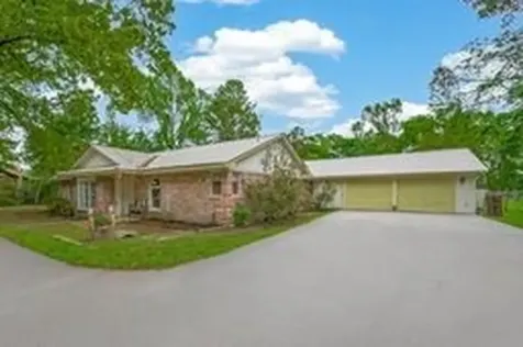 2 Magnolia Lane Huffman TX 77336