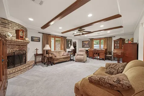 2 Magnolia Lane Huffman TX 77336