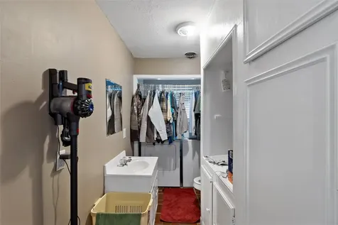 8166 Riley Road Bryan TX 77808