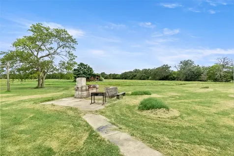 8166 Riley Road Bryan TX 77808