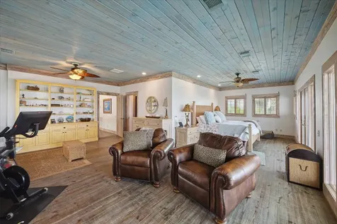 139 Isles End Road Tiki Island TX 77554