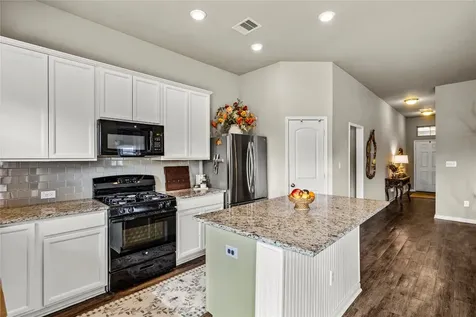 114 Dudley Road Montgomery TX 77356