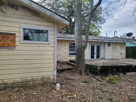 422 Surratt Drive Houston TX 77091
