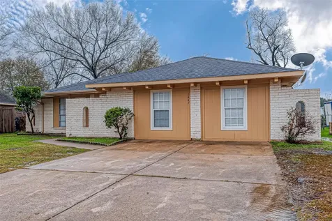 1447 Willow Rock Road Houston TX 77088