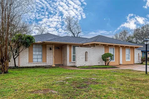 1447 Willow Rock Road Houston TX 77088