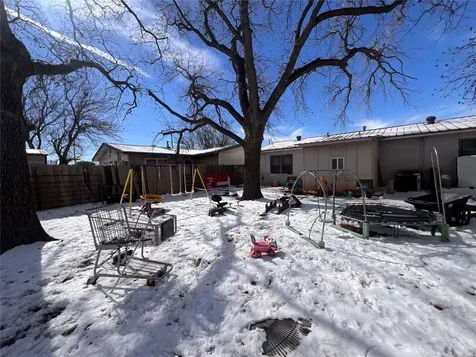 513 Scott Street Tye TX 79563