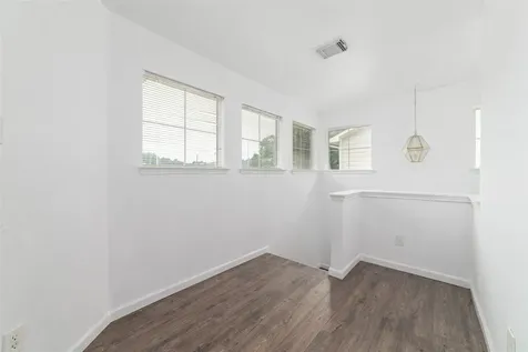 10106 Farrell Drive Houston TX 77070