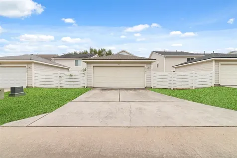 10106 Farrell Drive Houston TX 77070
