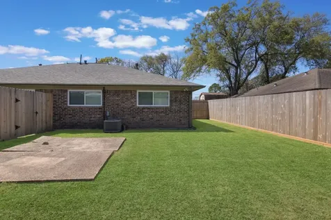 1007 Cedar Street Deer Park TX 77536