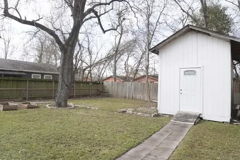 7916 Comal Street Houston TX 77051