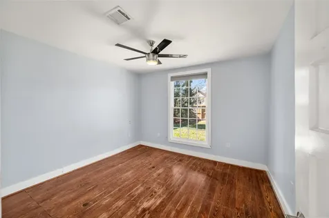 1619 Chapman Street Houston TX 77009
