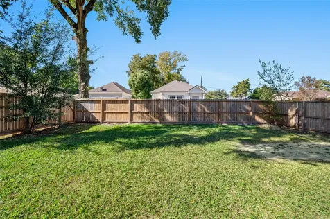 1619 Chapman Street Houston TX 77009