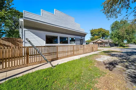 1619 Chapman Street Houston TX 77009