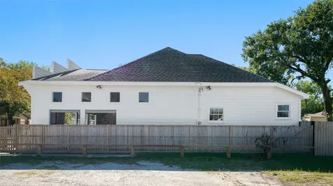 1619 Chapman Street Houston TX 77009
