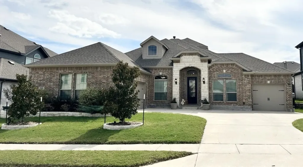 519 Dehaviland Lane Fate TX 75087