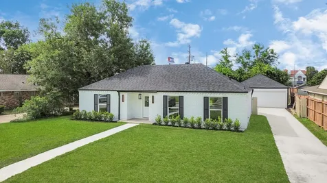 6249 Locke Lane Houston TX 77057