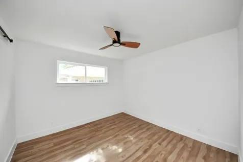 6249 Locke Lane Houston TX 77057