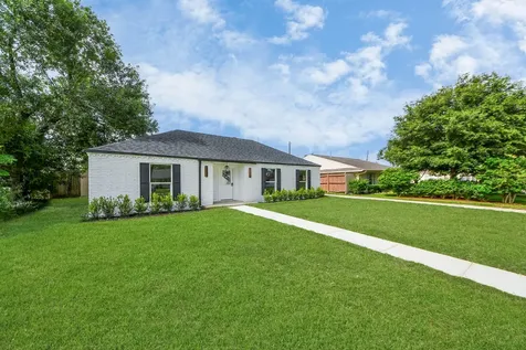 6249 Locke Lane Houston TX 77057