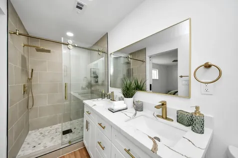 6249 Locke Lane Houston TX 77057