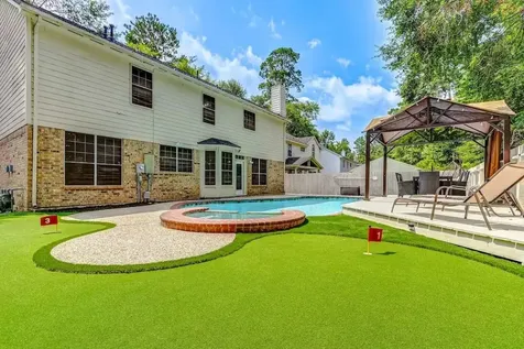 14 Dovetail Place The Woodlands TX 77381