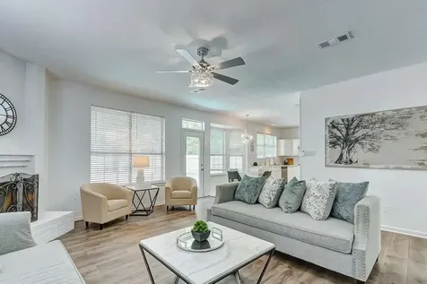 14 Dovetail Place The Woodlands TX 77381