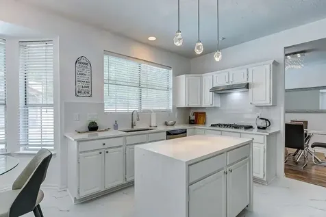 14 Dovetail Place The Woodlands TX 77381