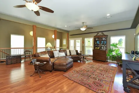 226 Valmar Street Kemah TX 77565