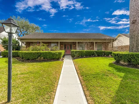818 Olney Oak Drive Houston TX 77079