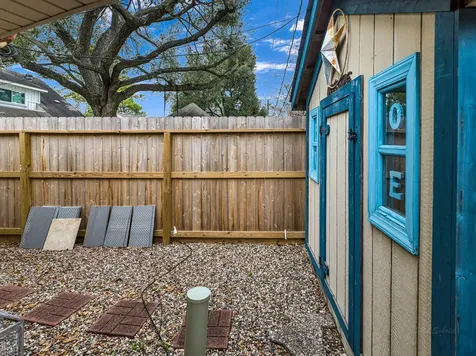 818 Olney Oak Drive Houston TX 77079