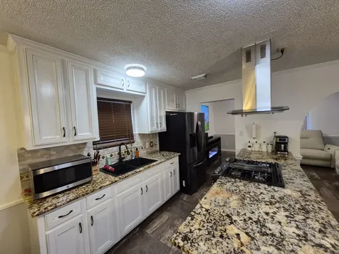 10911 Sageyork Drive South Houston TX 77089